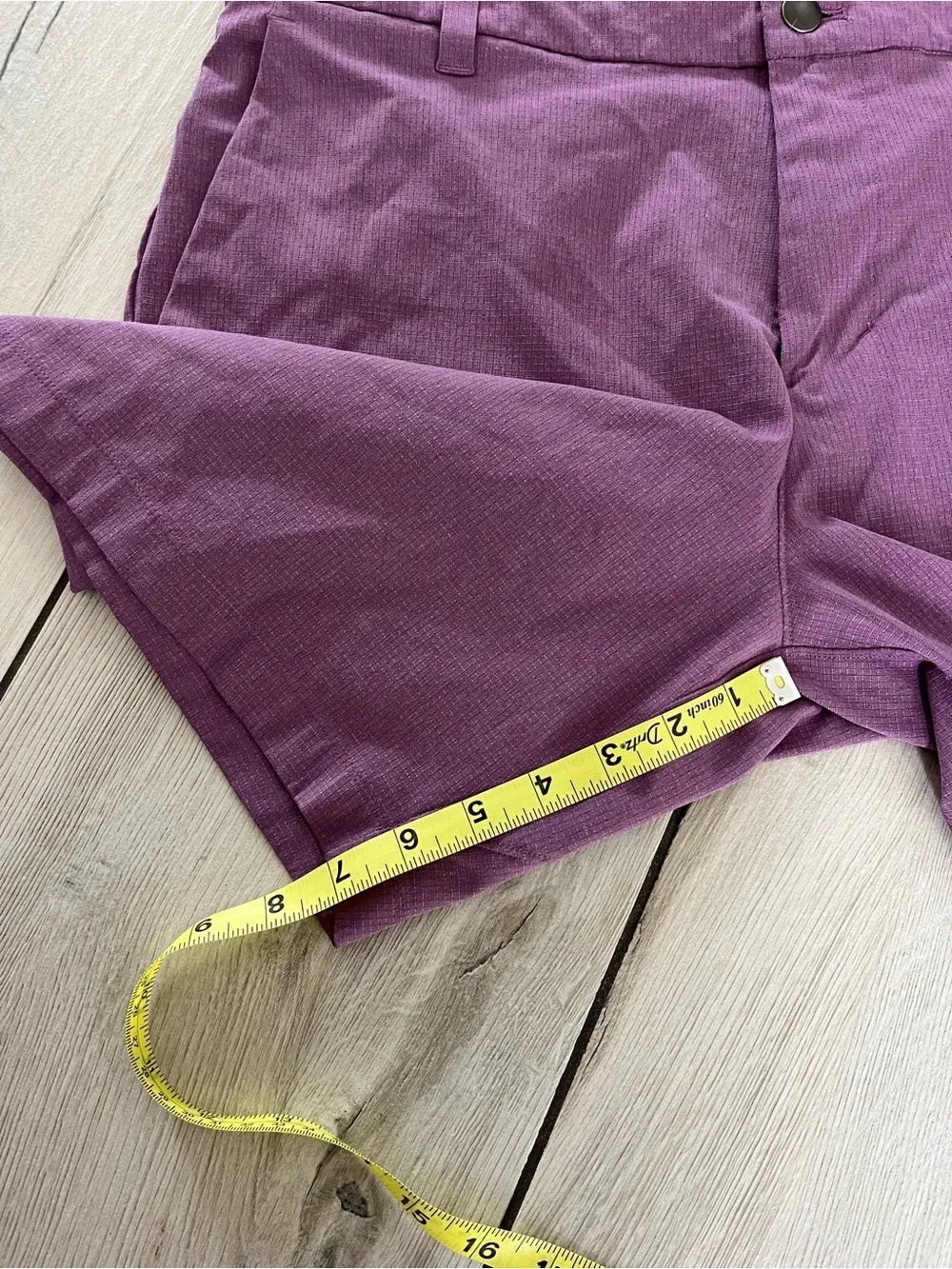 Men’s Lululemon Purple 7in Inseam Shorts Size 34
